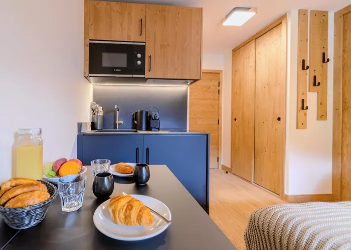 Terresens - L'etoile De La Vanoise Hotel apartamentowy 4*